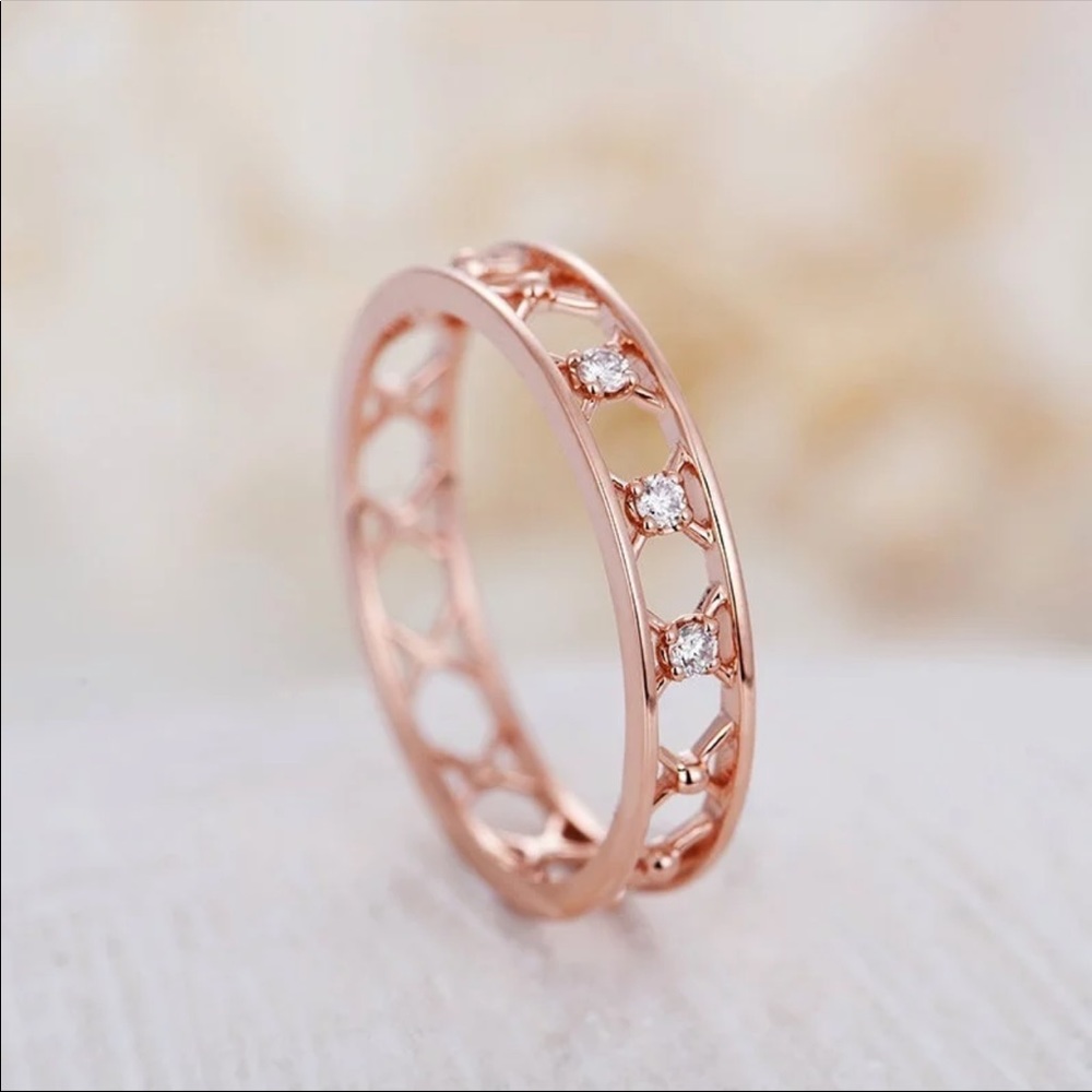 *NEW*Lovely Rose Gold Love Promise Diamond Ring - Picture 5 of 6